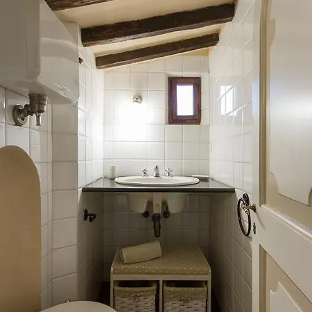 Pinti Terrace Apartment