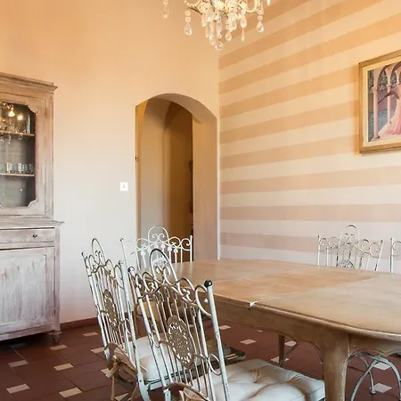 Pinti Terrace Apartment *