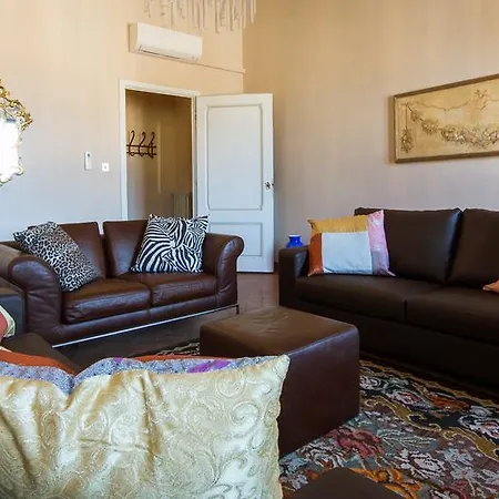Pinti Terrace Apartment *